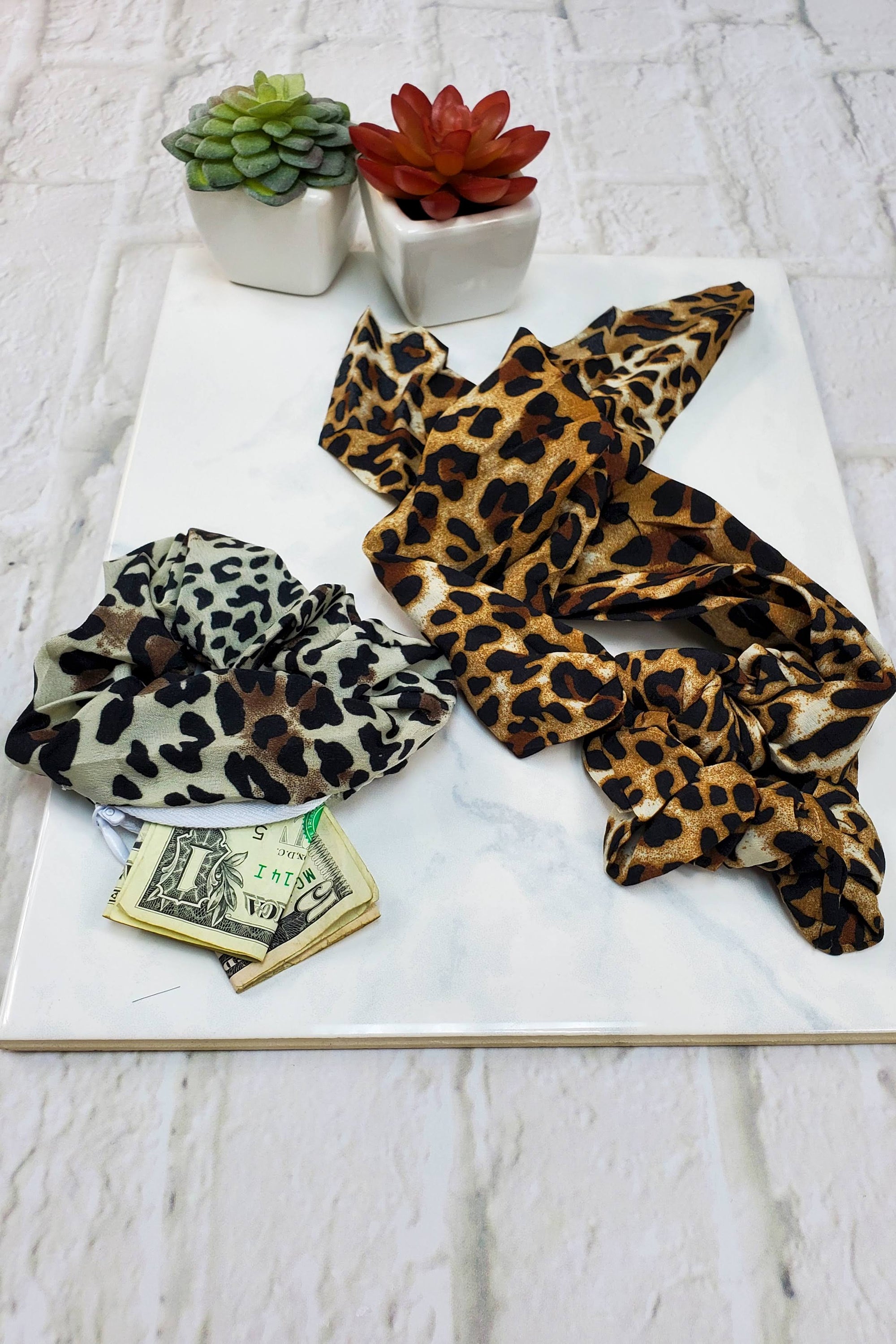 #5 Leopard Scrunchie Set