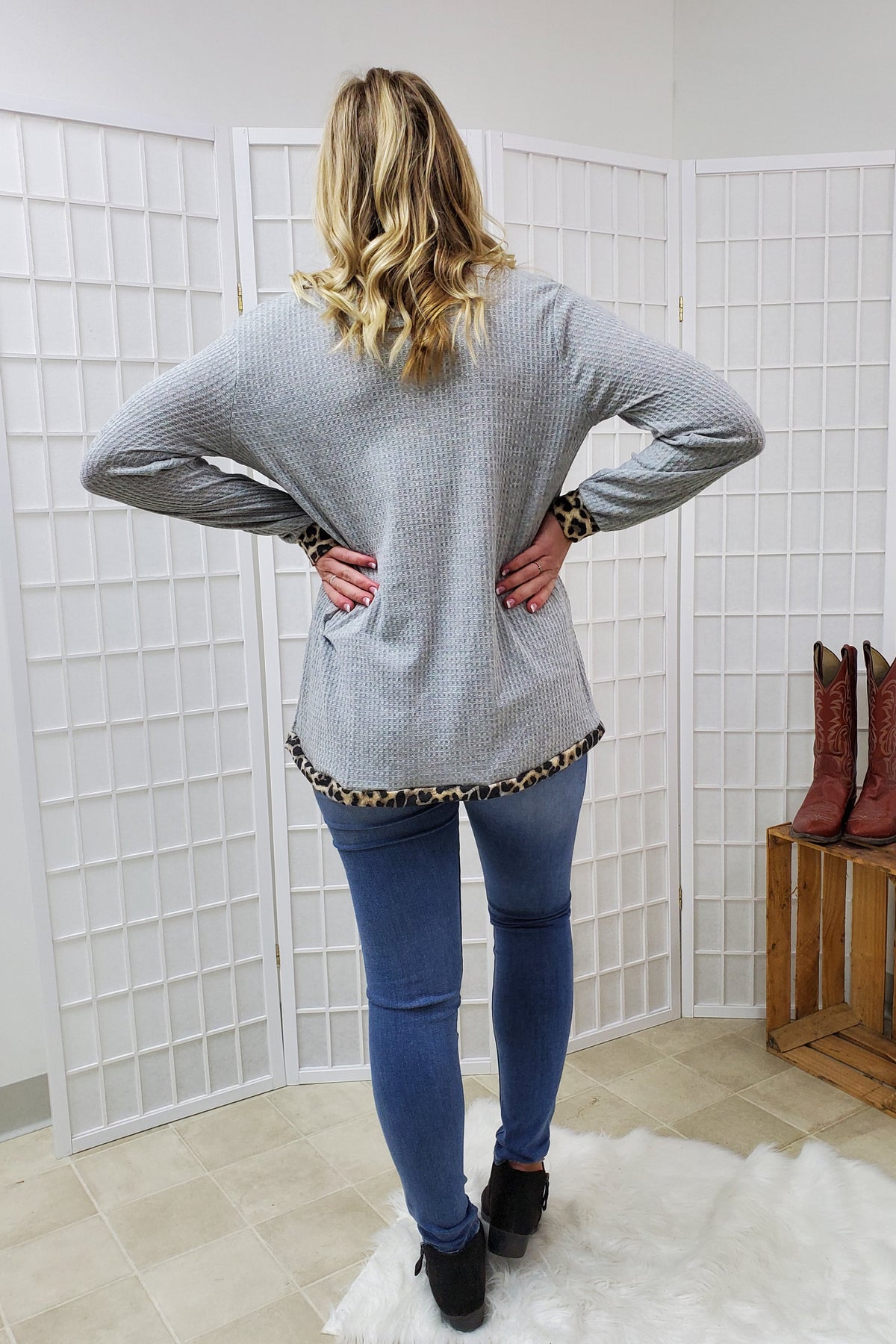 Harlow Leopard Gray Waffle Top SMALL