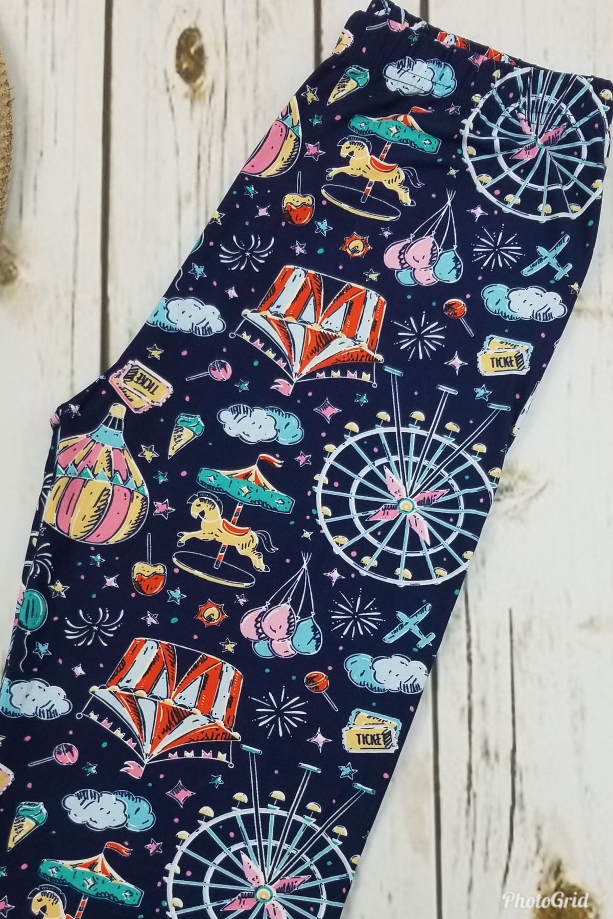 Carnival Dreams Leggings D5